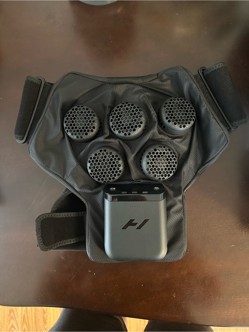 Hyperice X2 Shoulder - Picture 7 of 7